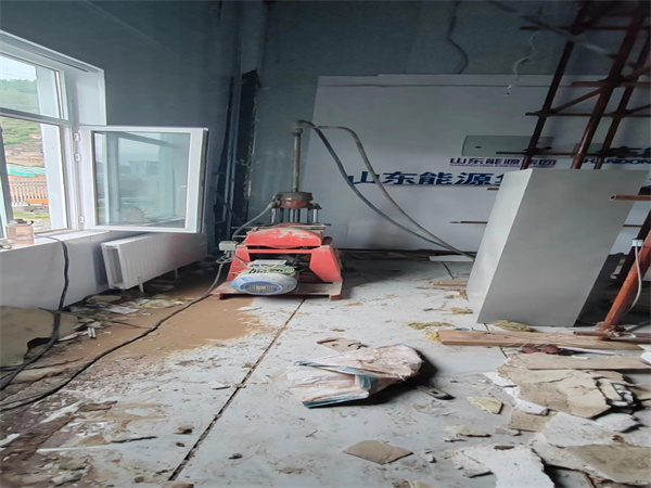 丹江口地基基础下沉墙体裂缝加固注浆顶升施工